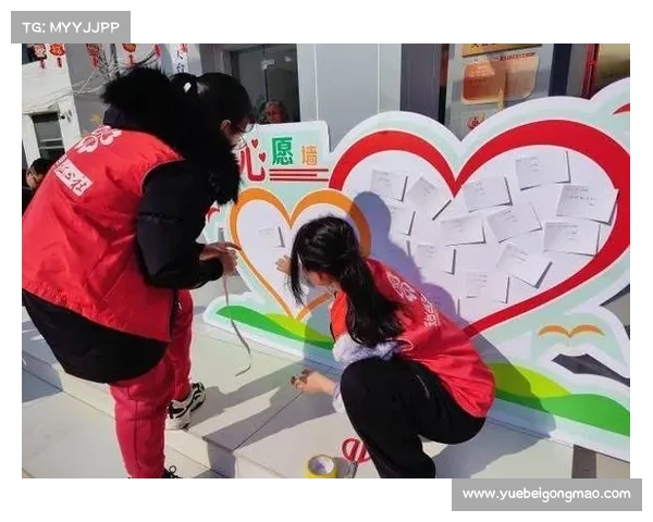 长春球迷组织义卖助农活动展开 俱乐部捐赠签名商品助力公益事业